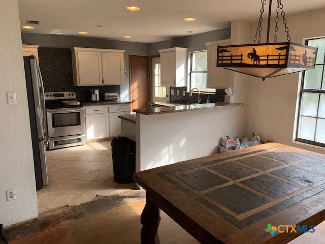 10930 E Fm 1431 Marble Falls, TX 78654