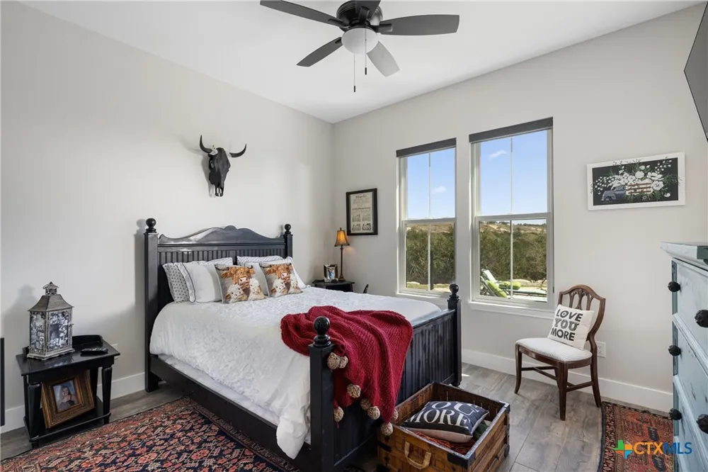 2105 Legacy Hills Drive Johnson City, TX 78636