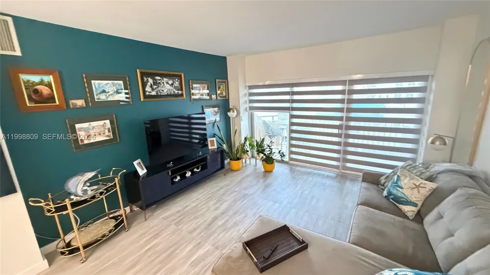1965 S Ocean Dr #5D Hallandale Beach, FL 33009