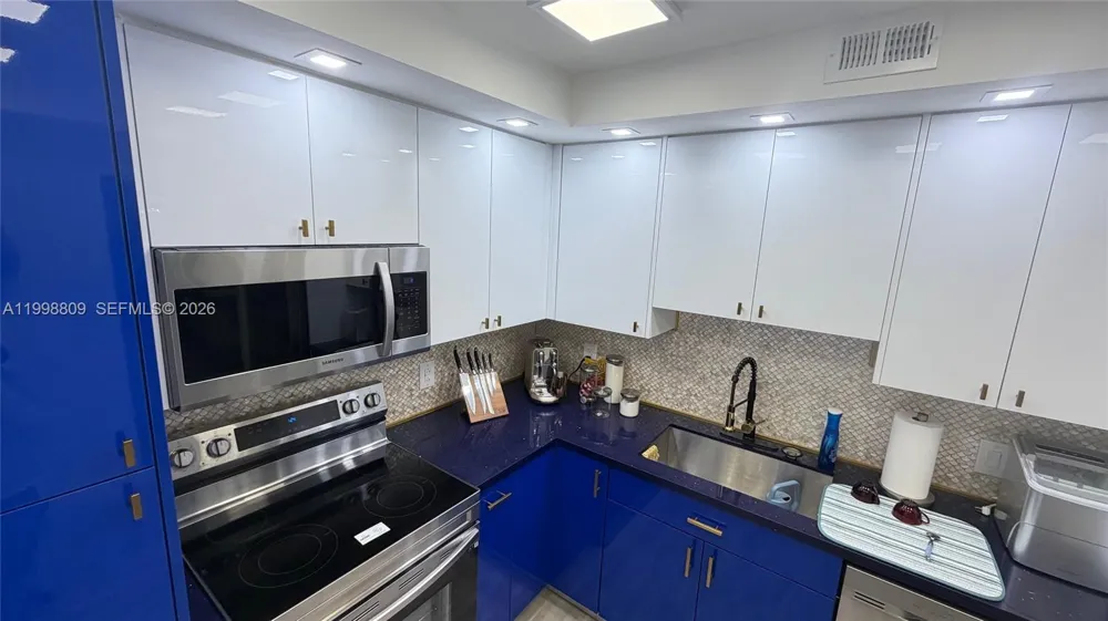 1965 S Ocean Dr #5D Hallandale Beach, FL 33009