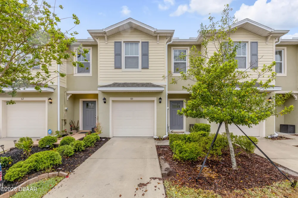 60 Bella Oaks Drive Port Orange, FL 32129