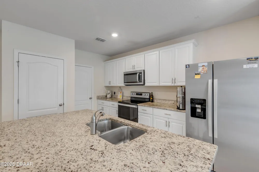 60 Bella Oaks Drive Port Orange, FL 32129