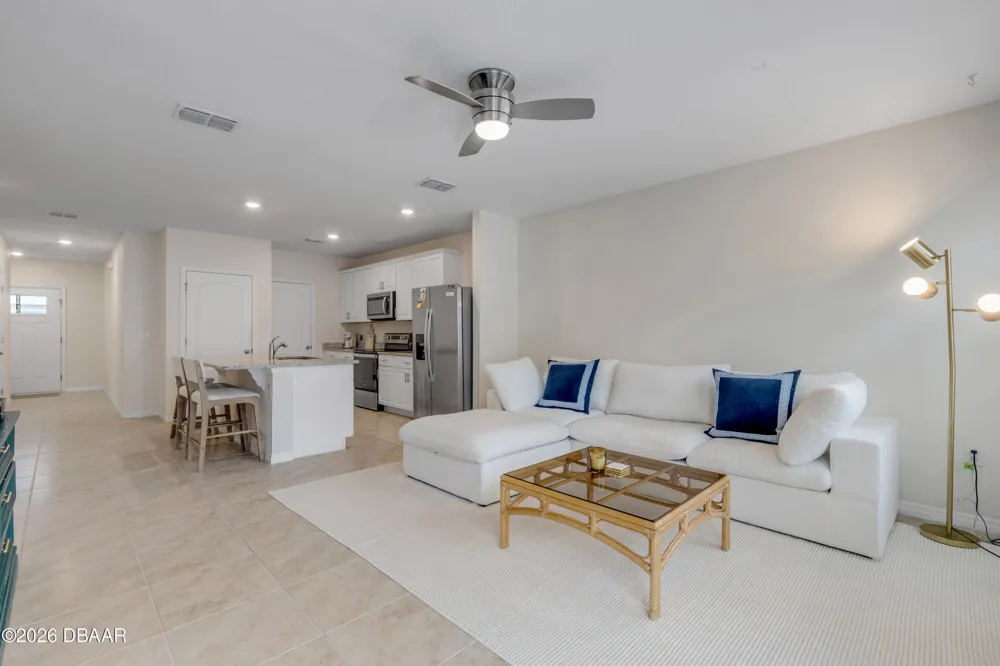 60 Bella Oaks Drive Port Orange, FL 32129