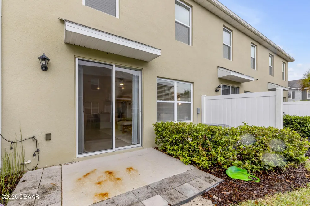 60 Bella Oaks Drive Port Orange, FL 32129