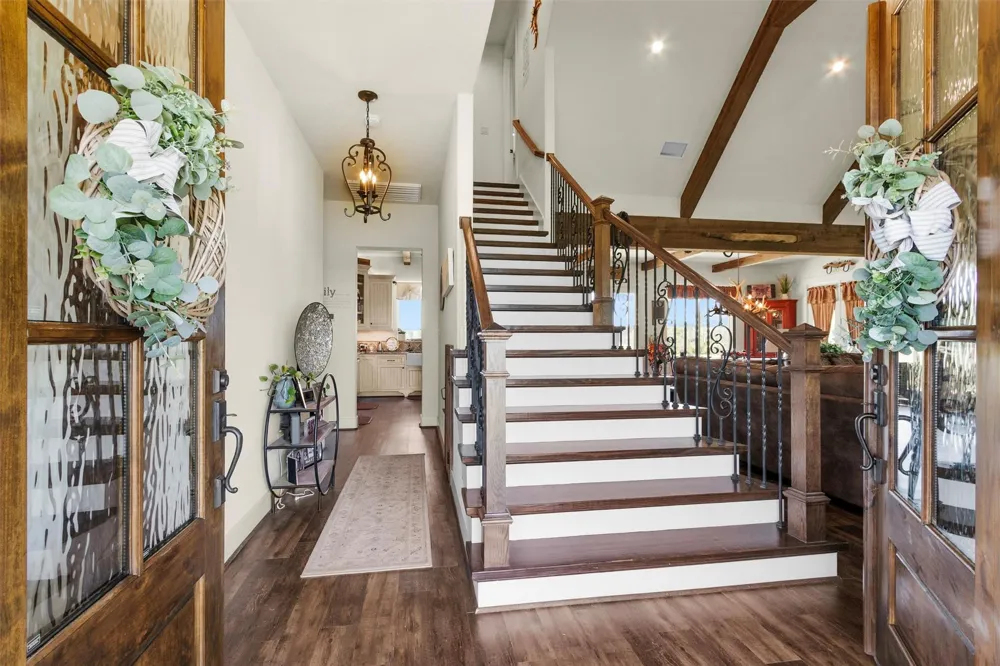 15586 Highway 105 E Conroe, TX 77306