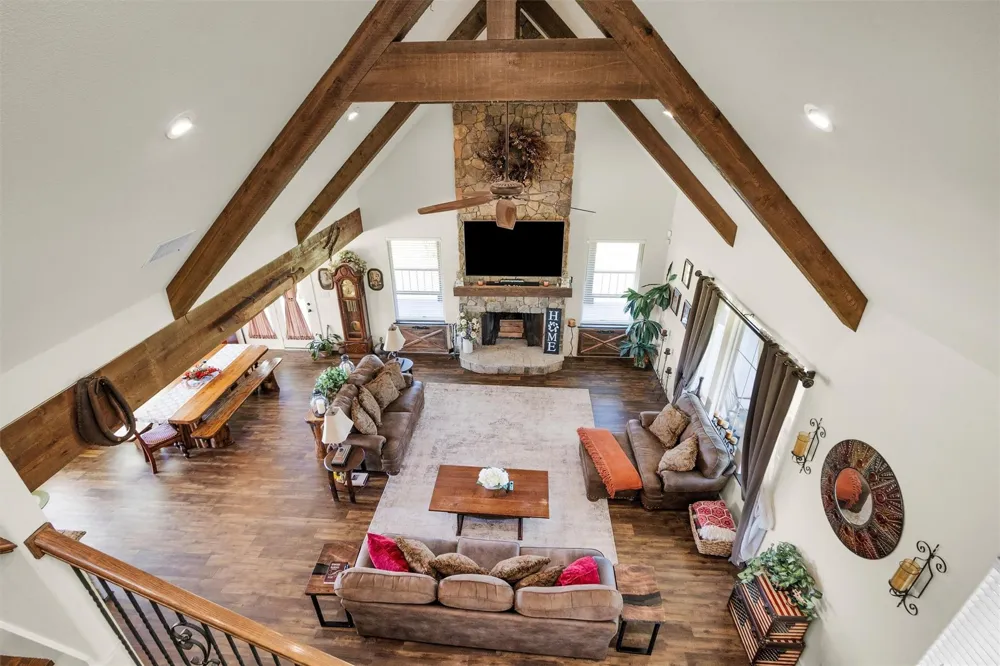 15586 Highway 105 E Conroe, TX 77306