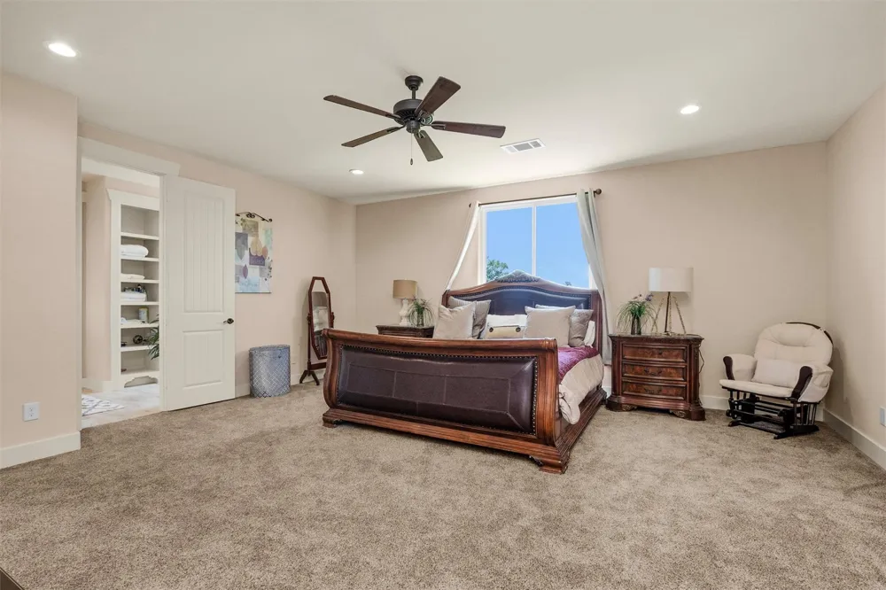 15586 Highway 105 E Conroe, TX 77306