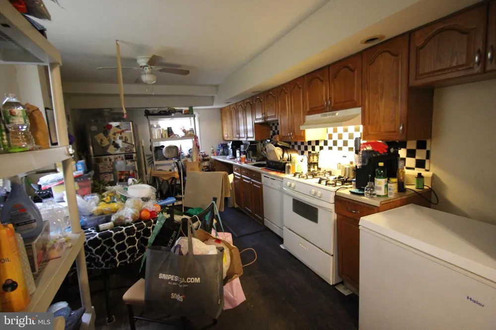 6008 OGONTZ AVENUE Philadelphia, PA 19141
