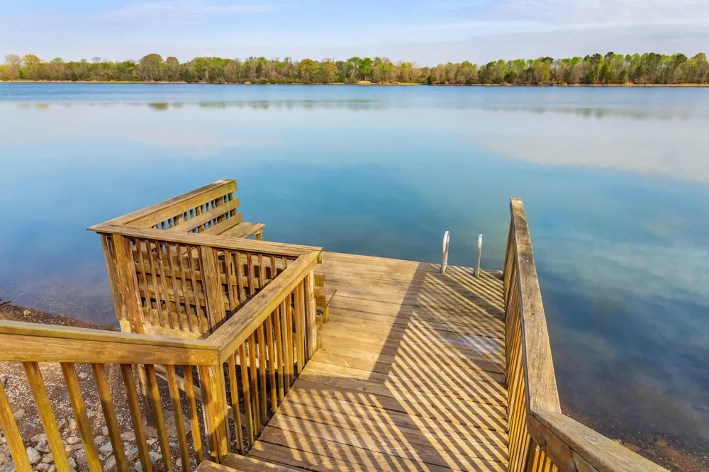 325 Russell Lane Decatur, TN 37322