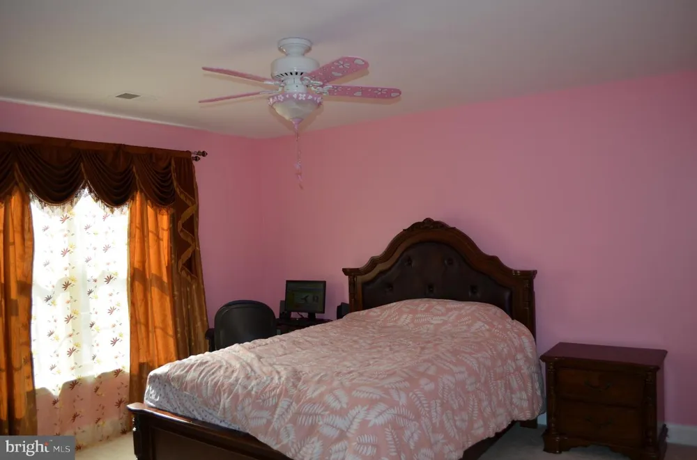 9631 WASHINGTON AVENUE Laurel, MD 20723