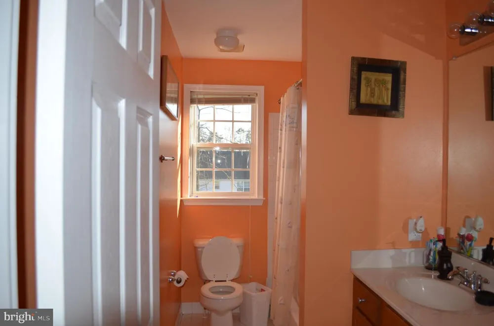 9631 WASHINGTON AVENUE Laurel, MD 20723