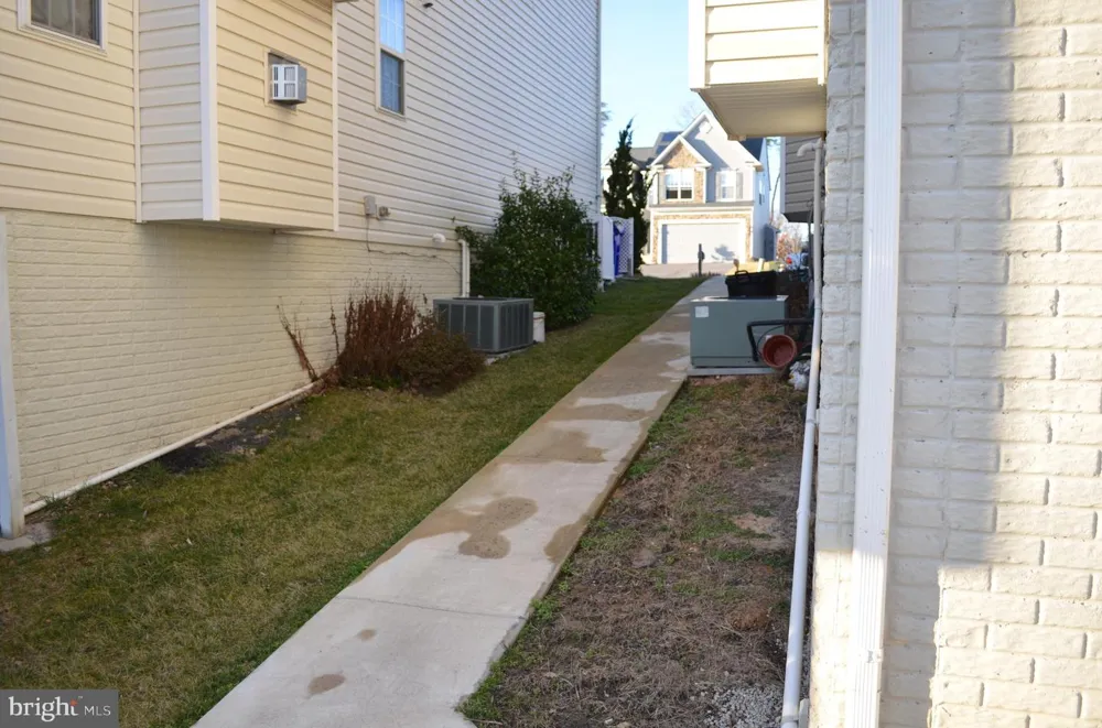 9631 WASHINGTON AVENUE Laurel, MD 20723