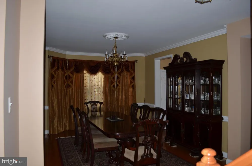 9631 WASHINGTON AVENUE Laurel, MD 20723