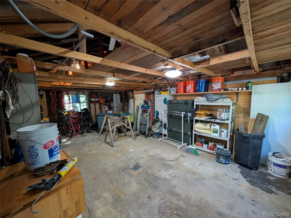 3821 S Townline Road Denton Township, MI 48651