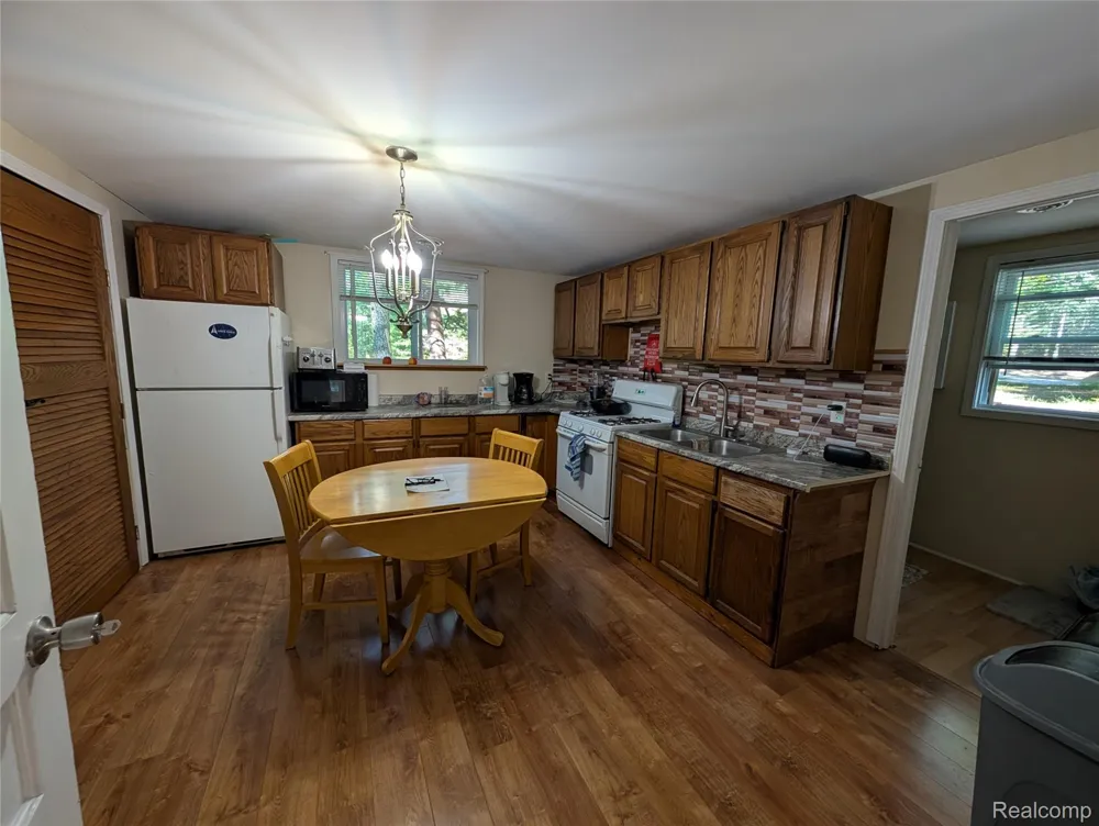 3821 S Townline Road Denton Township, MI 48651