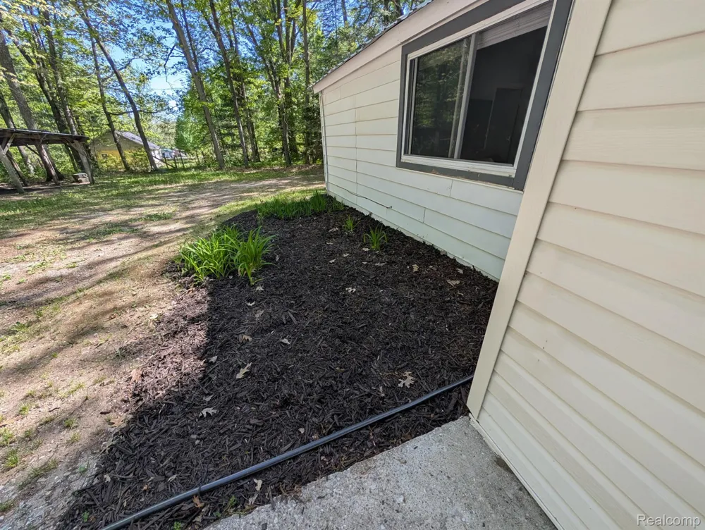 3821 S Townline Road Denton Township, MI 48651