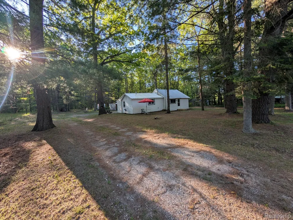 3821 S Townline Road Denton Township, MI 48651