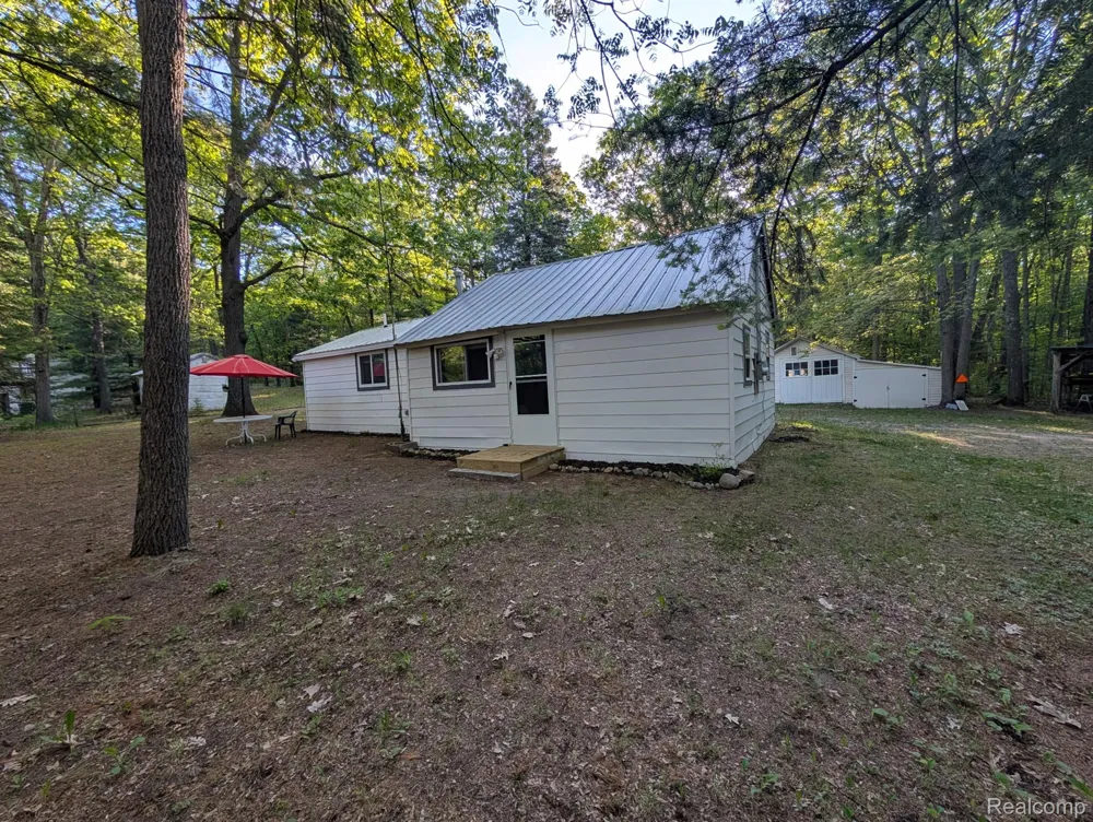 3821 S Townline Road Denton Township, MI 48651