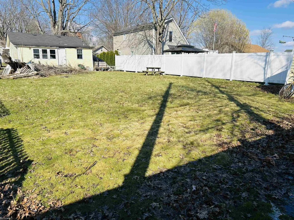 389 S Parkway Drive Clay Township, MI 48001