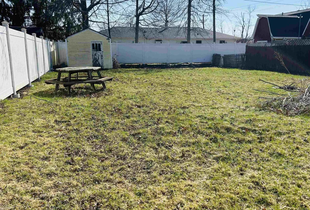 389 S Parkway Drive Clay Township, MI 48001