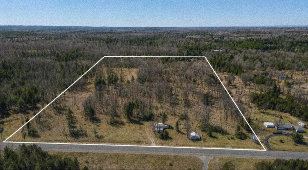 10553 US-31 Grant Township, MI 49411