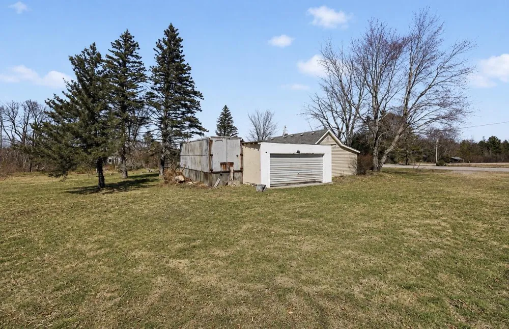 10553 US-31 Grant Township, MI 49411