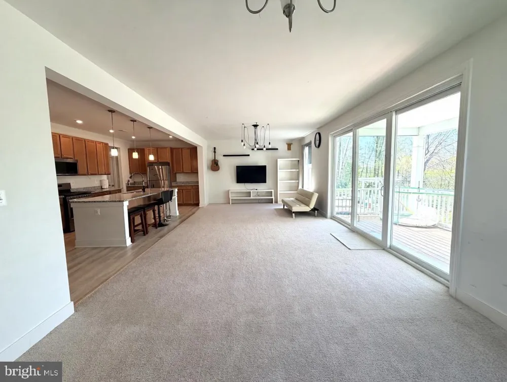 1530 SANDPIPER BAY LOOP Dumfries, VA 22026