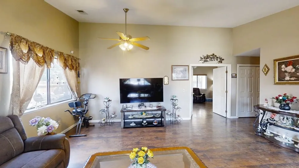 1728 Saltbrush Avenue Coalinga, CA 93210