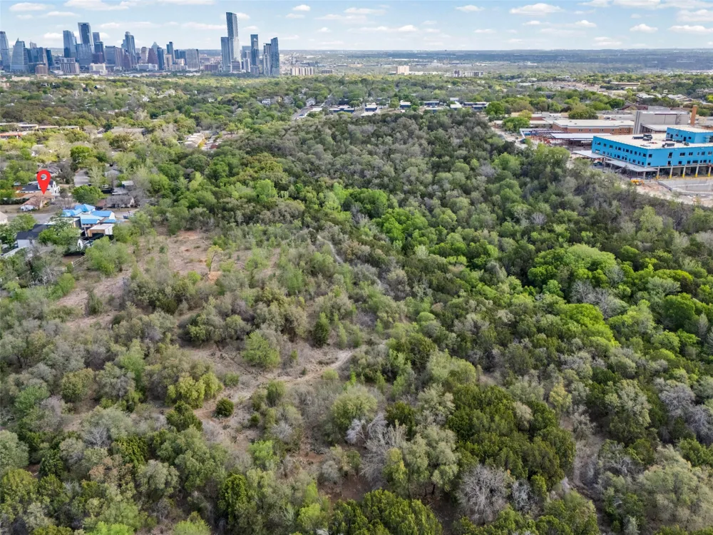 2510 Little John Lane Austin, TX 78704