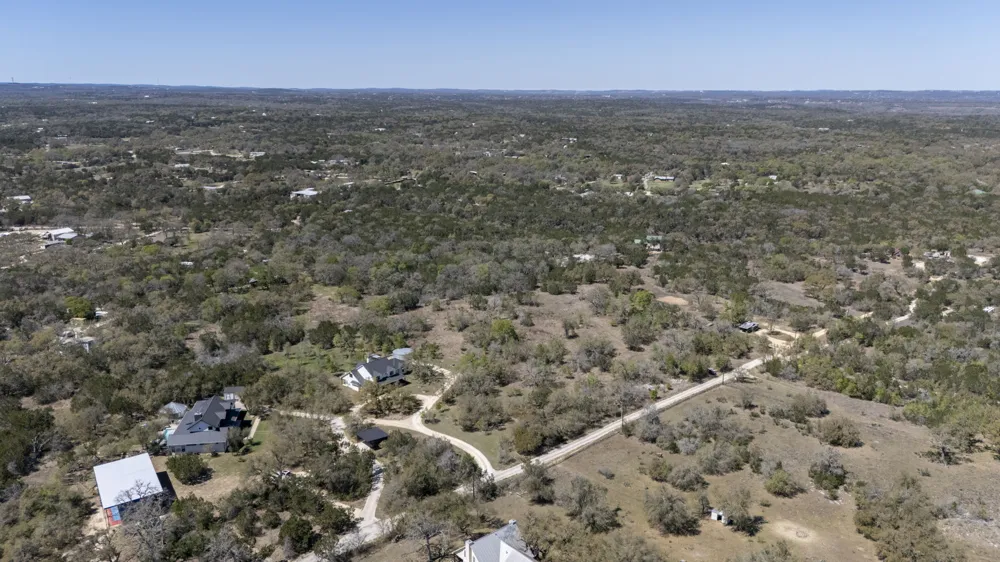 453 Nameless Road Driftwood, TX 78619