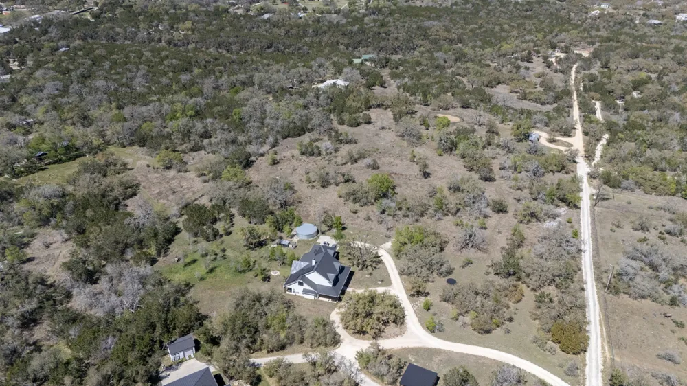 453 Nameless Road Driftwood, TX 78619