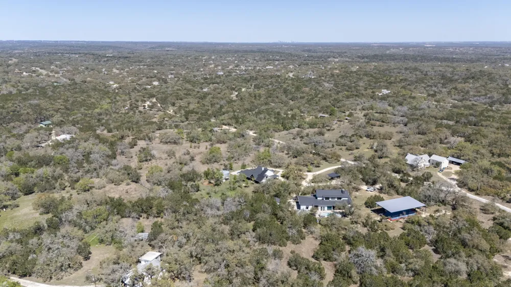 453 Nameless Road Driftwood, TX 78619