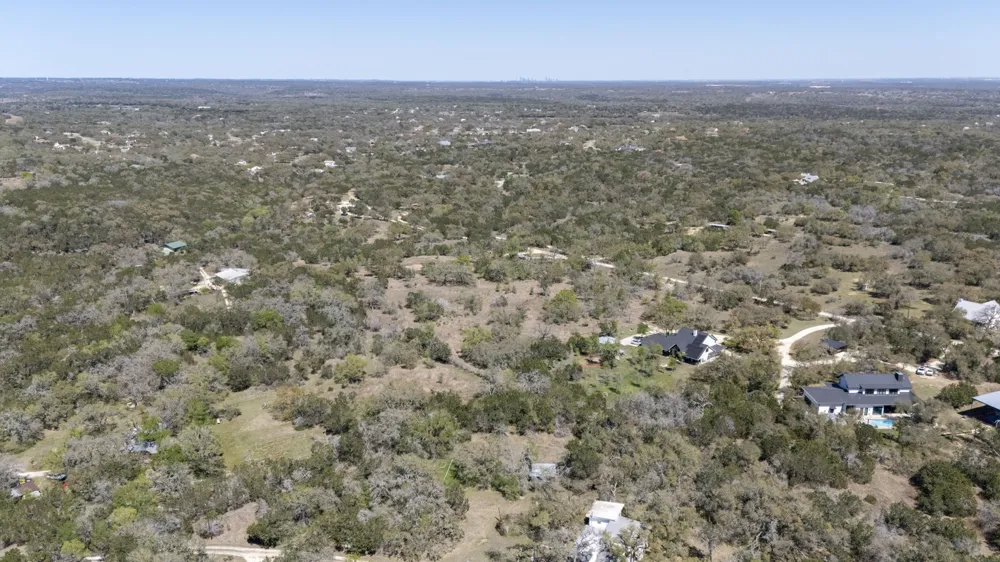 453 Nameless Road Driftwood, TX 78619