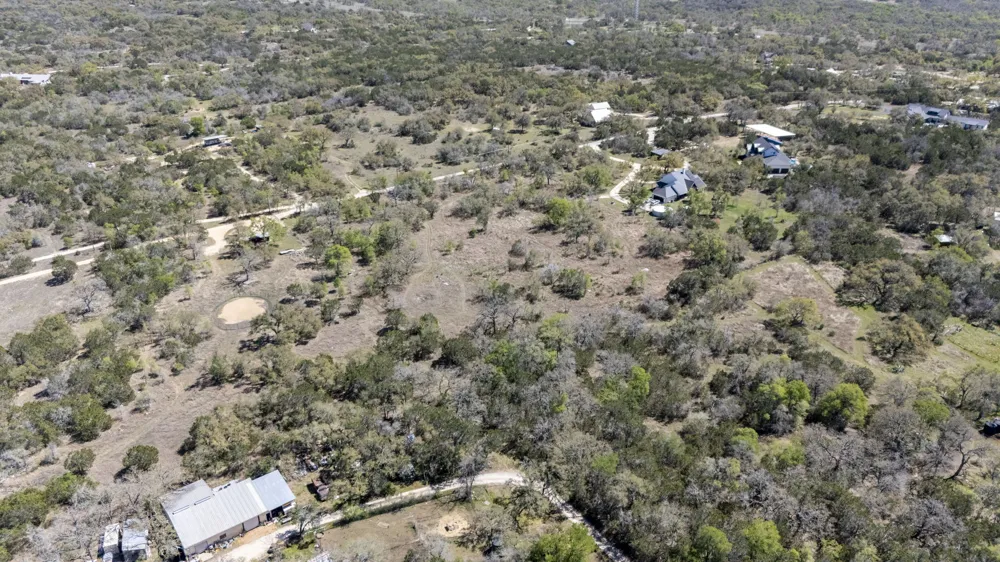 453 Nameless Road Driftwood, TX 78619