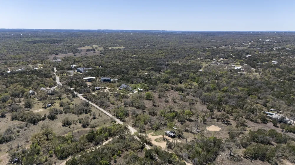 453 Nameless Road Driftwood, TX 78619