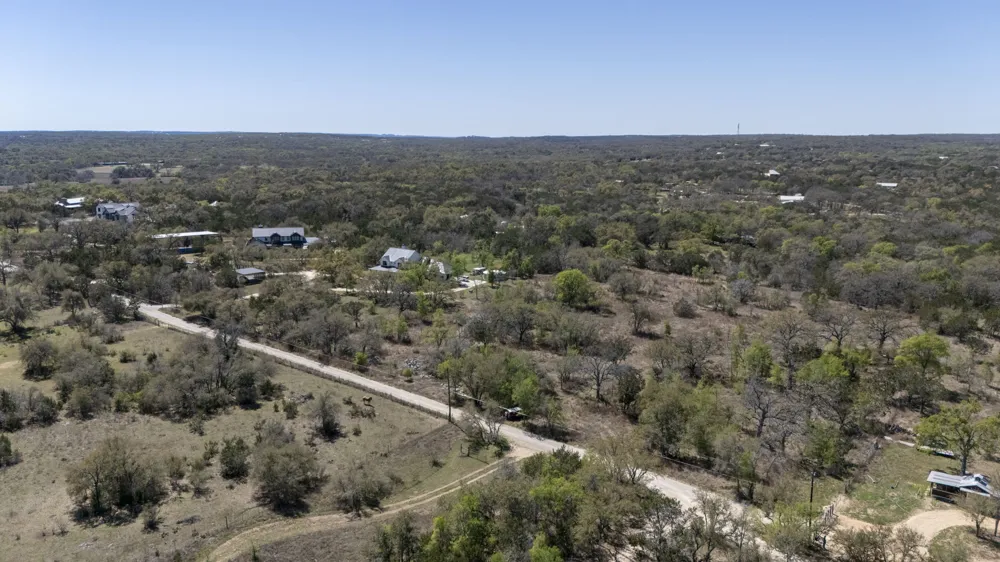453 Nameless Road Driftwood, TX 78619