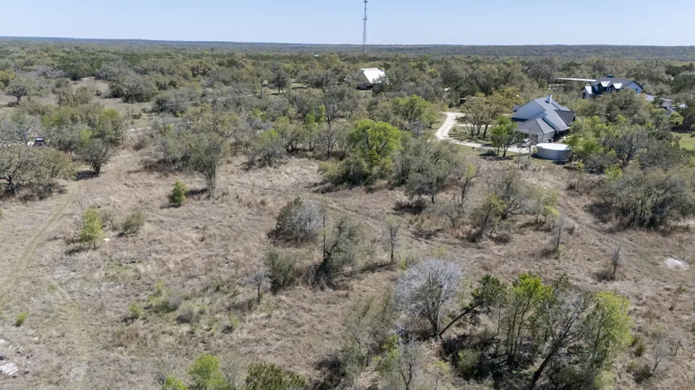 453 Nameless Road Driftwood, TX 78619