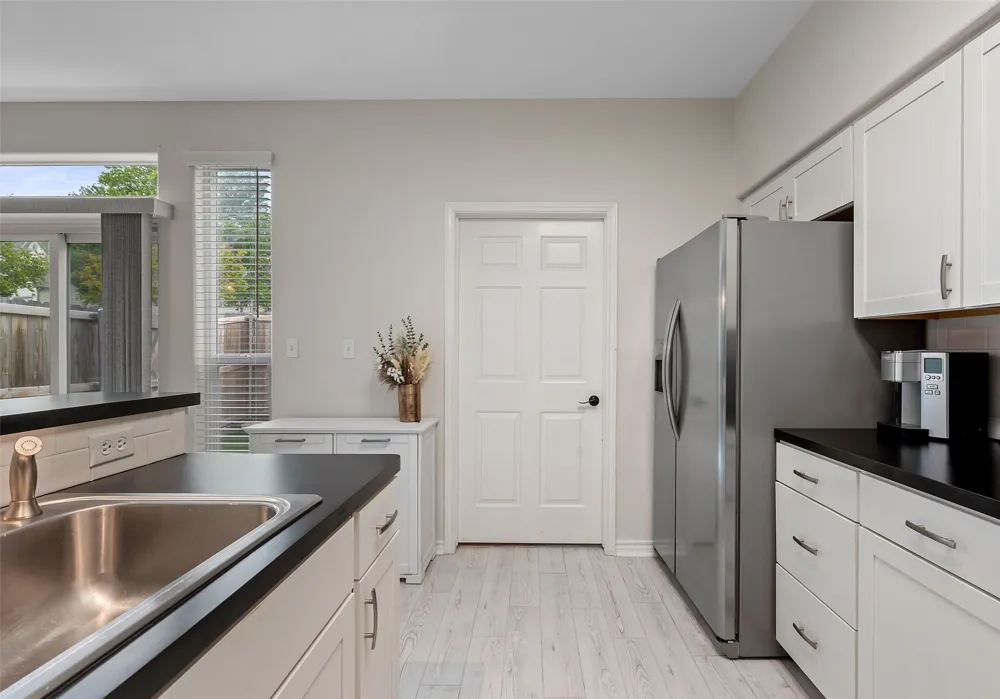 12213 Abbey Glen Lane Austin, TX 78753