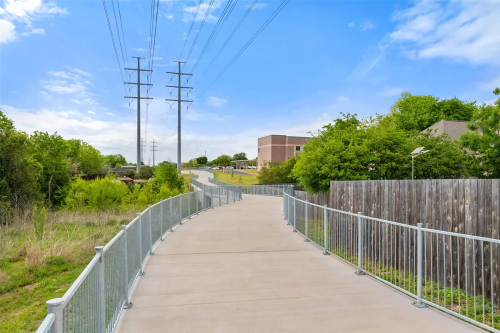 12213 Abbey Glen Lane Austin, TX 78753
