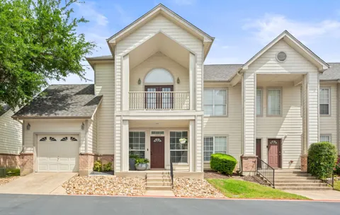 12213 Abbey Glen Lane