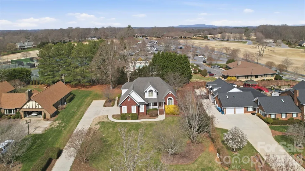 2488 Birdie Lane NE Conover, NC 28613