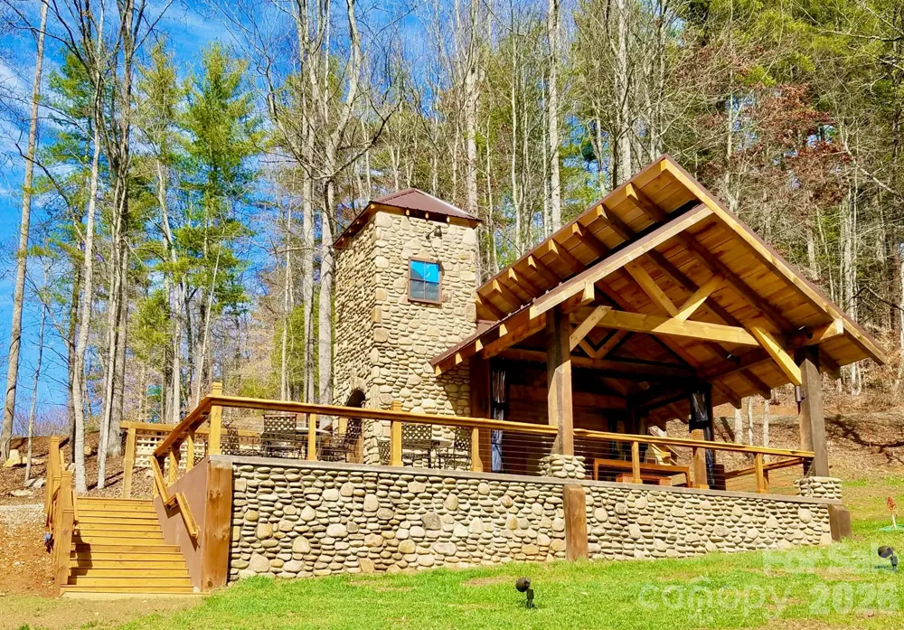 271 Amanda Drive #6A Mars Hill, NC 28754