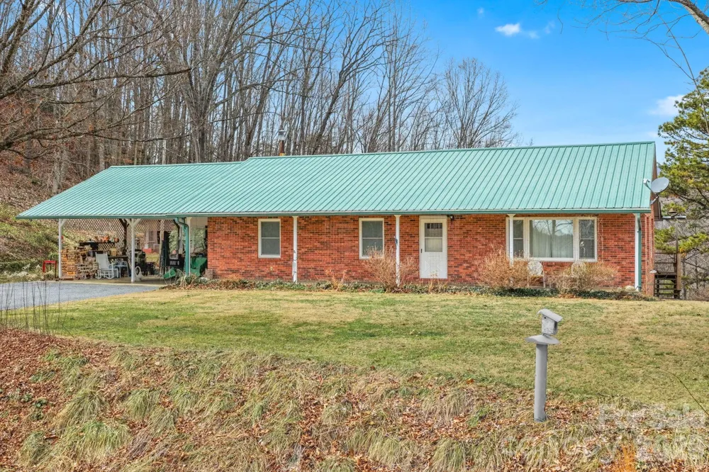 470 Ela Lane Bryson City, NC 28713