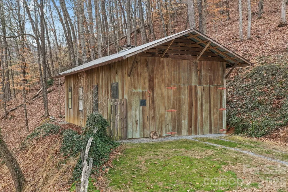 470 Ela Lane Bryson City, NC 28713