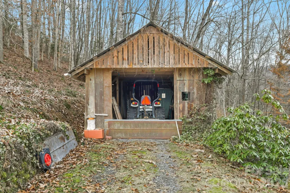 470 Ela Lane Bryson City, NC 28713