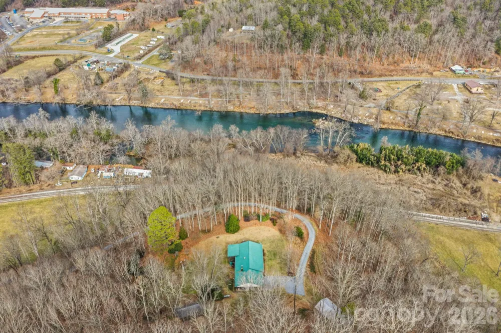 470 Ela Lane Bryson City, NC 28713