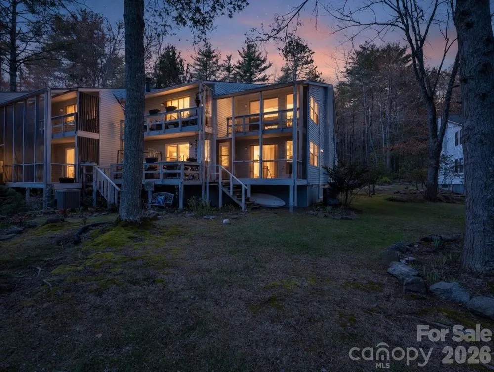 45 Lakeside Villas Drive Brevard, NC 28712