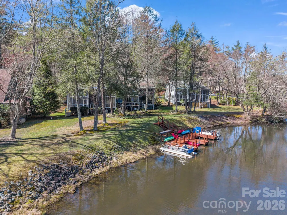 45 Lakeside Villas Drive Brevard, NC 28712