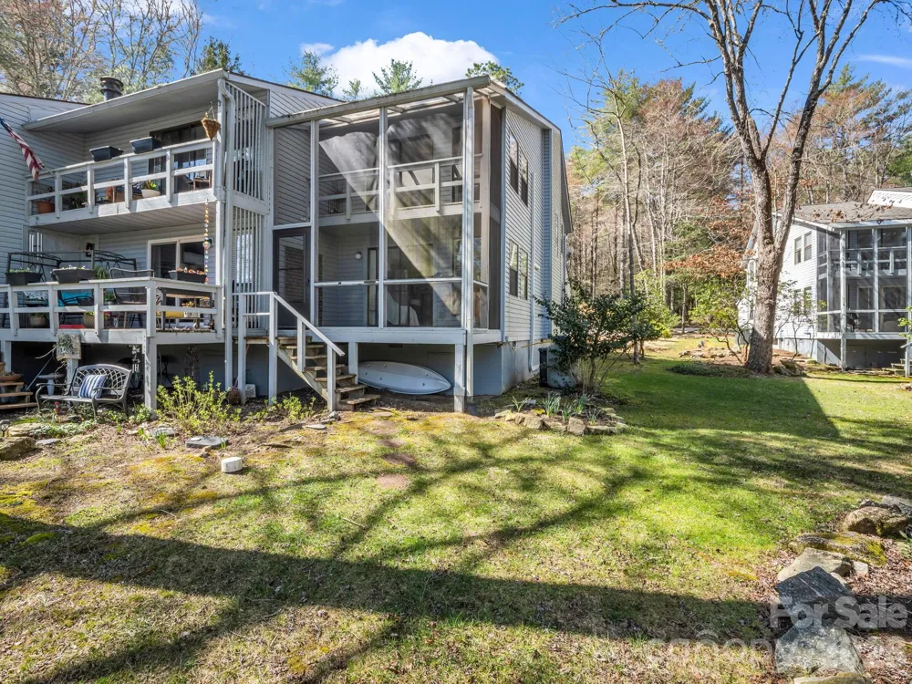 45 Lakeside Villas Drive Brevard, NC 28712