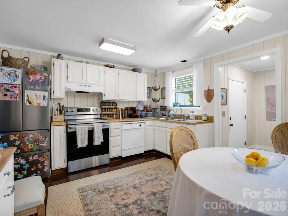 45 Lakeside Villas Drive Brevard, NC 28712